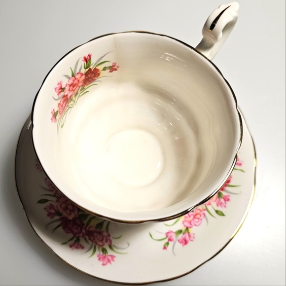 Paragon Fine China Pink "English Flowers Carnations" Tea Cup & Saucer - Picture 12 of 16